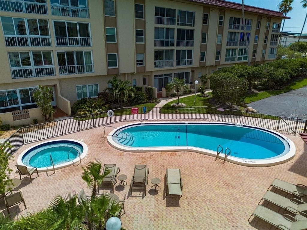 105 Island Way - Photo 3