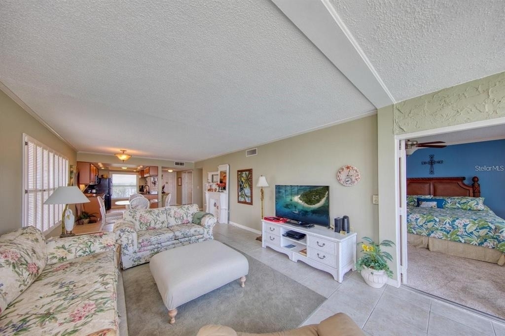 105 Island Way - Photo 21