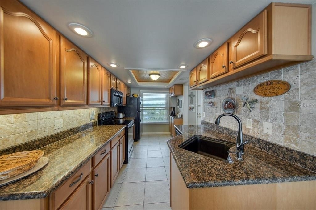 105 Island Way - Photo 14