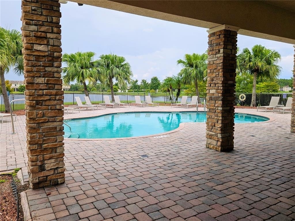 1899 Portofino Meadows Boulevard - Photo 16