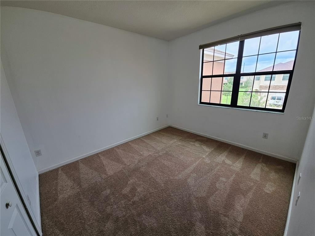 1899 Portofino Meadows Boulevard - Photo 10