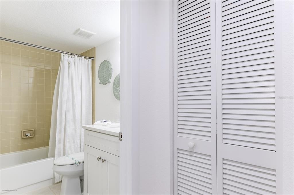 2601 W Marion Avenue - Photo 31