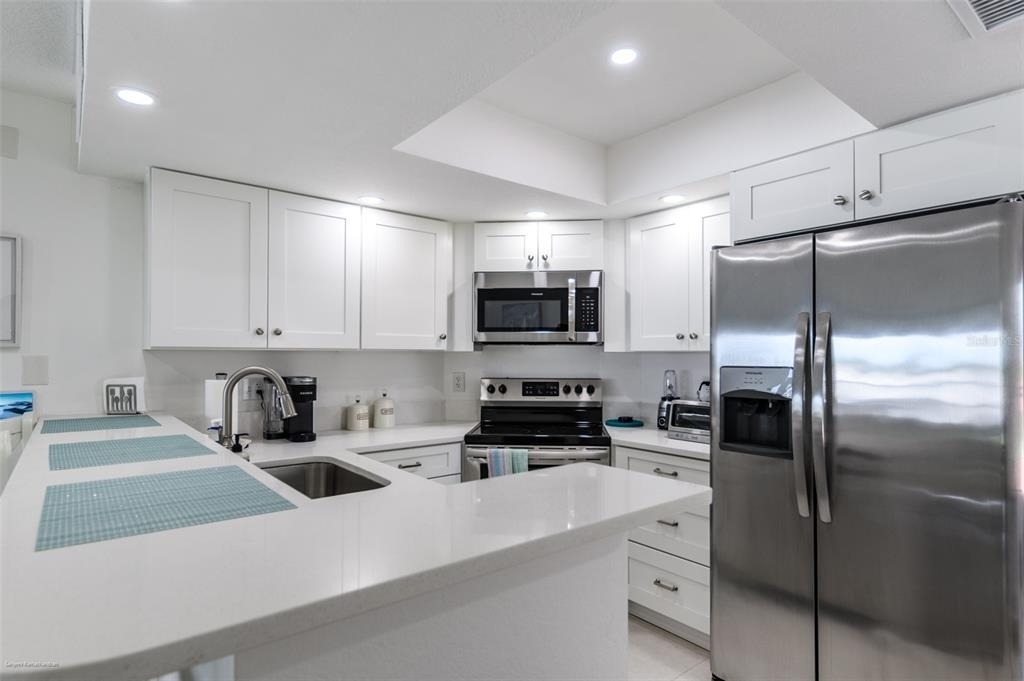 2601 W Marion Avenue - Photo 8