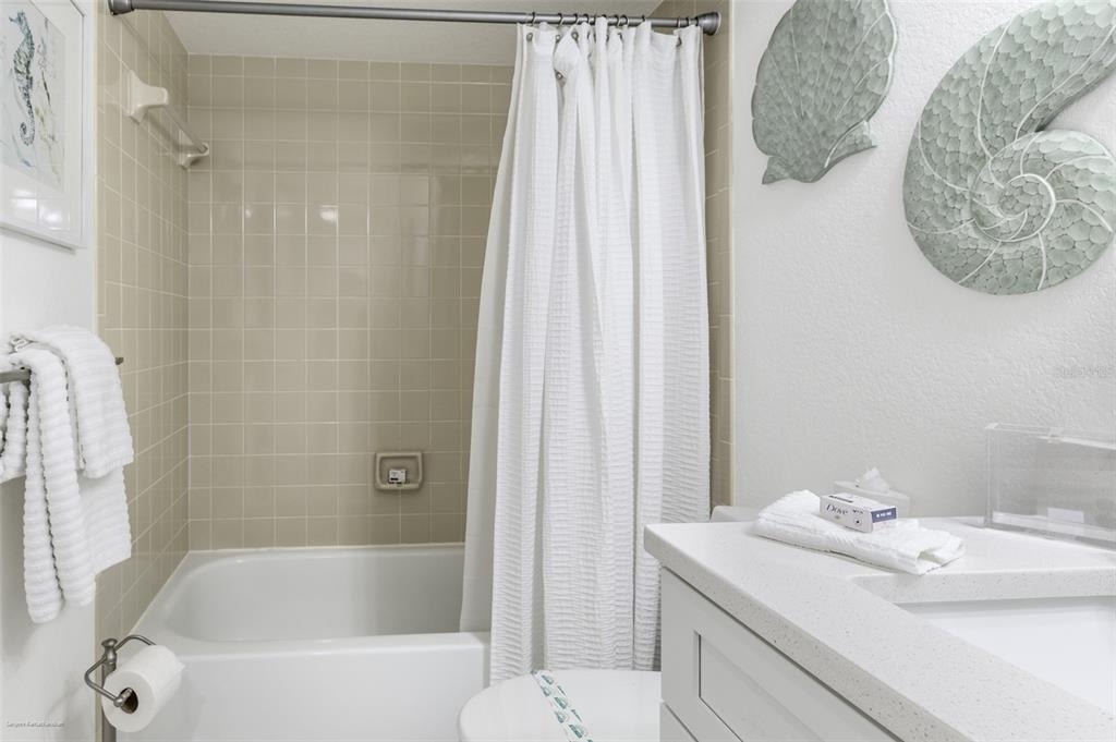 2601 W Marion Avenue - Photo 32