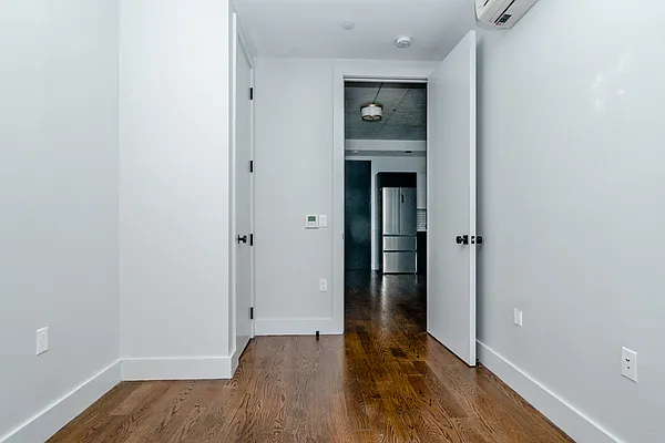 31-19 37th Street - Photo 6