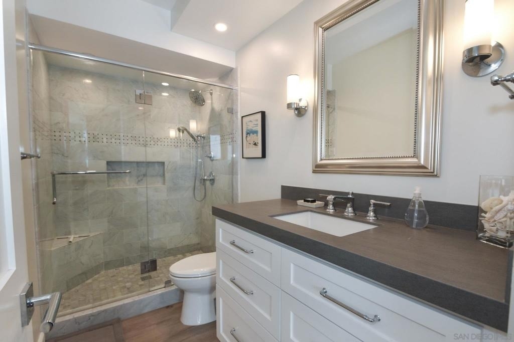 1710 Avenida Del Mundo - Photo 10