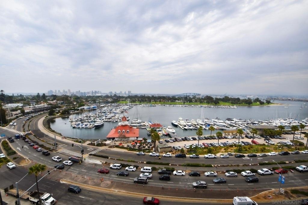 1710 Avenida Del Mundo - Photo 14