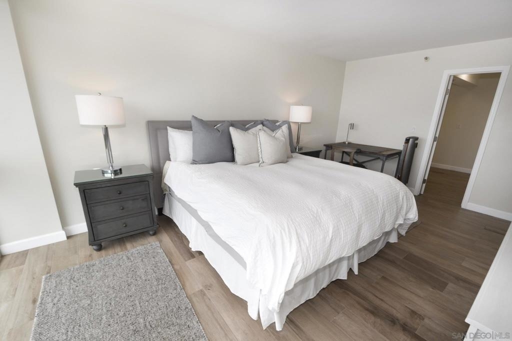 1710 Avenida Del Mundo - Photo 5
