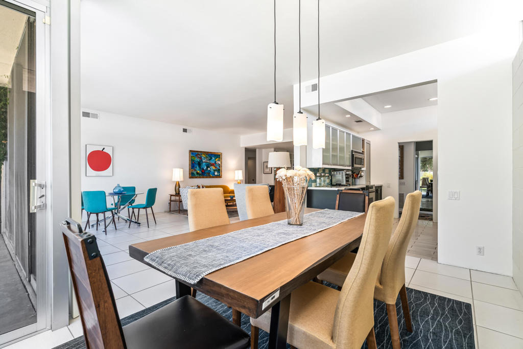 215 Desert Lakes Drive - Photo 19