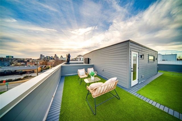 4209 Munger Avenue - Photo 3