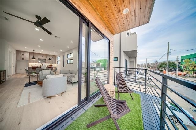 4209 Munger Avenue - Photo 17