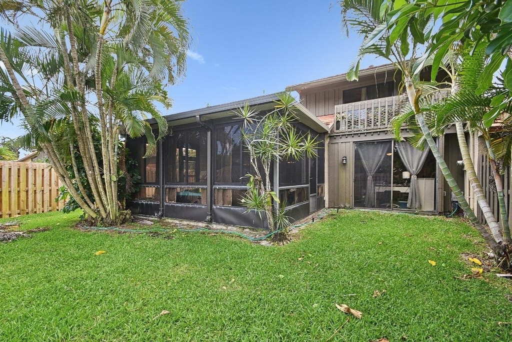 11063 Oakdale Road - Photo 33