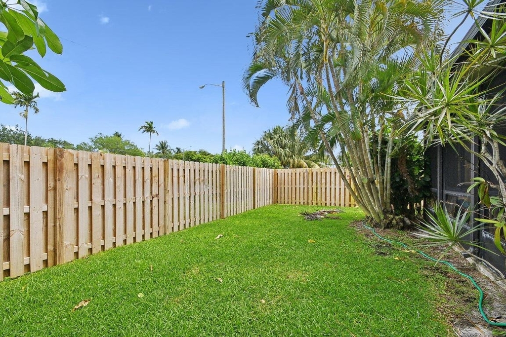 11063 Oakdale Road - Photo 42