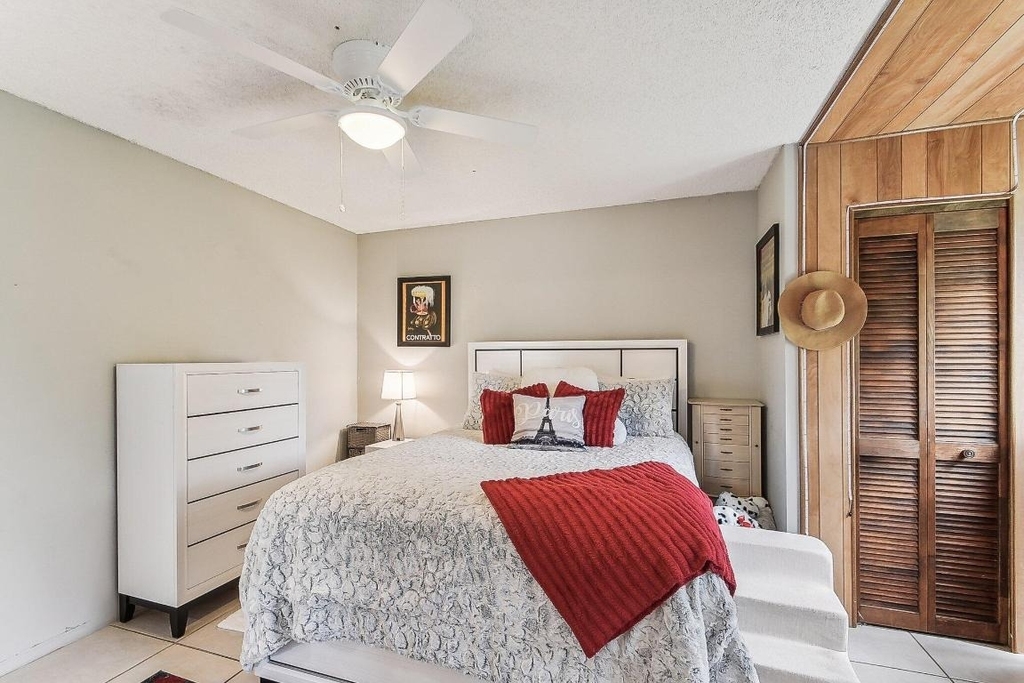 11063 Oakdale Road - Photo 14