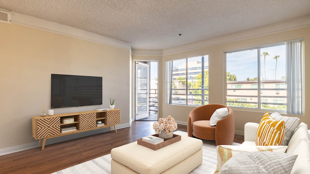 4920 Van Nuys Blvd - Photo 20
