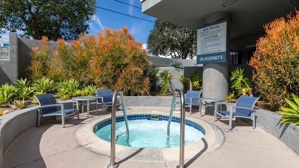 4920 Van Nuys Blvd - Photo 33
