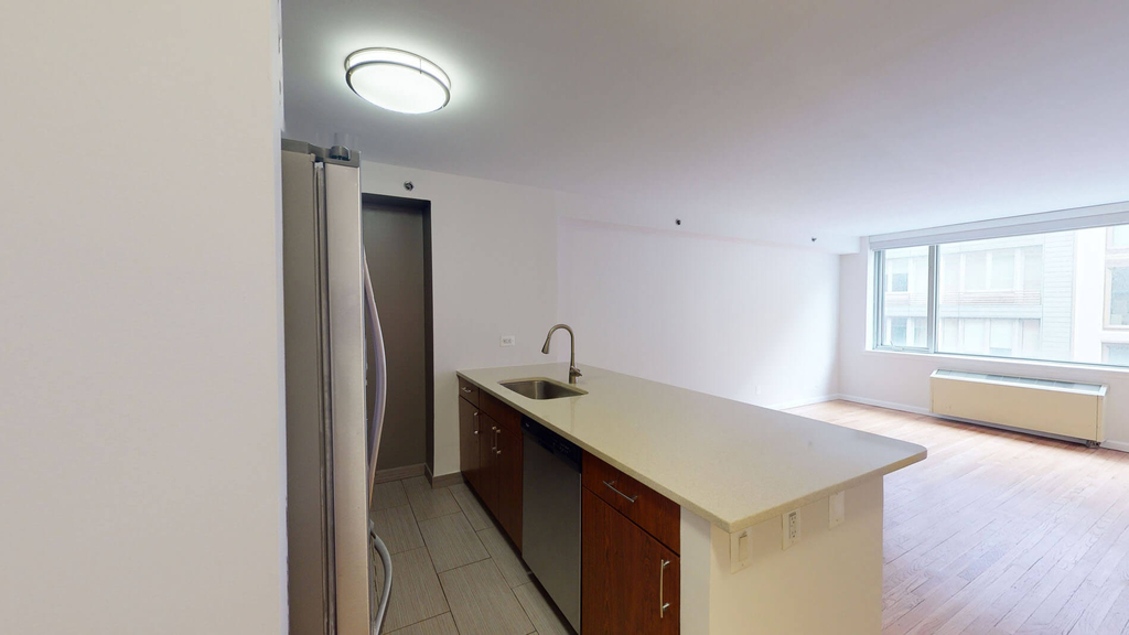 120 W. 21st - Photo 1