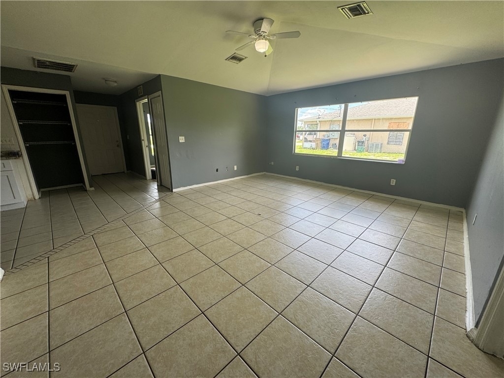 4541 21st Street Sw - Photo 2