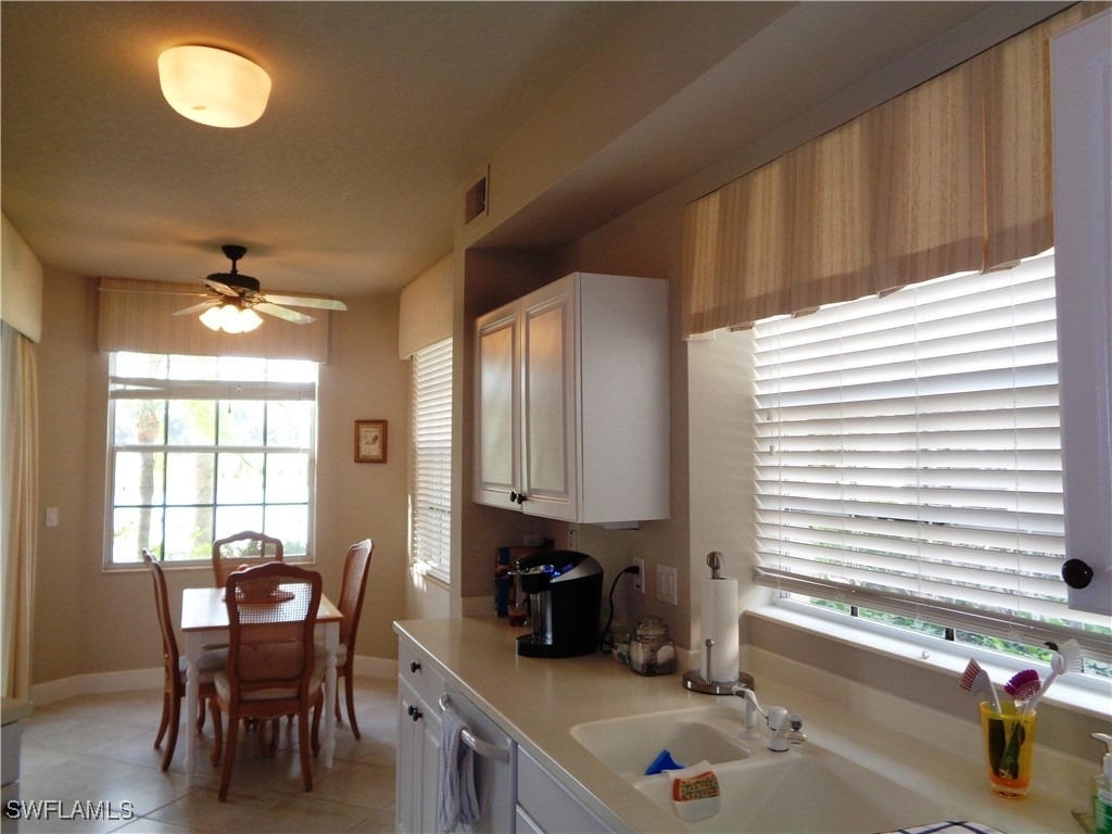 610 Laguna Royale Boulevard - Photo 6