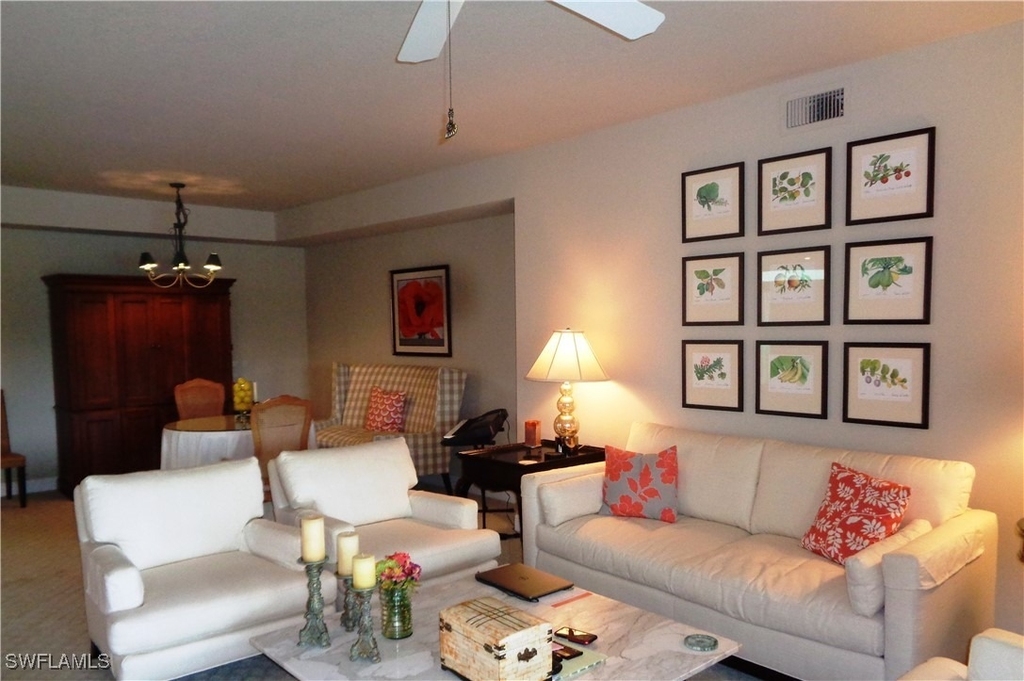 610 Laguna Royale Boulevard - Photo 35
