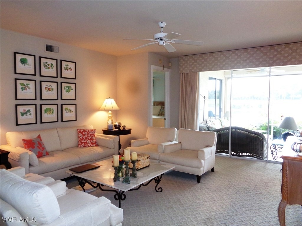 610 Laguna Royale Boulevard - Photo 38