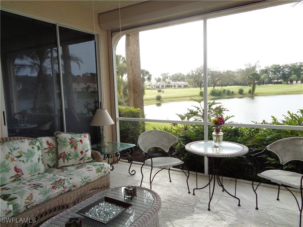 610 Laguna Royale Boulevard - Photo 3