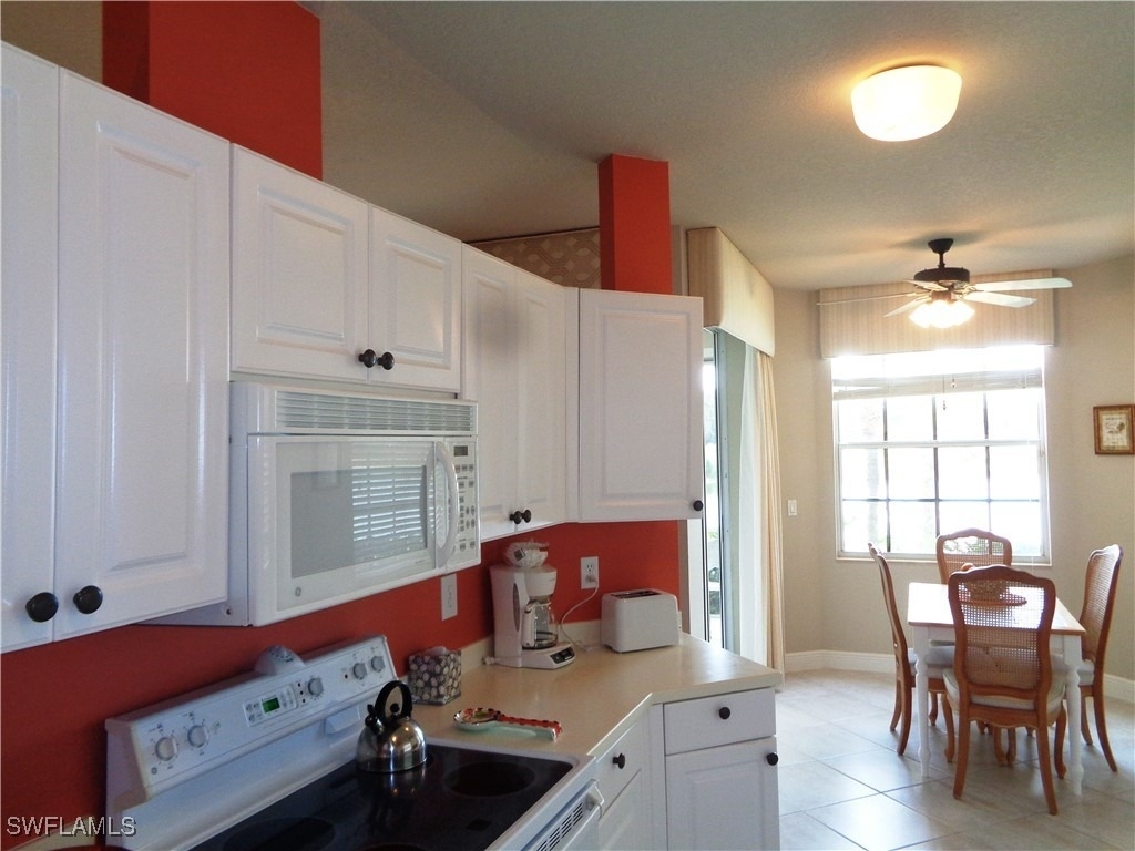 610 Laguna Royale Boulevard - Photo 7