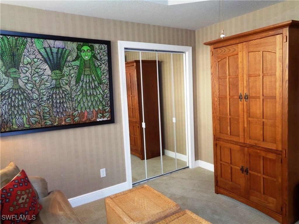 610 Laguna Royale Boulevard - Photo 15