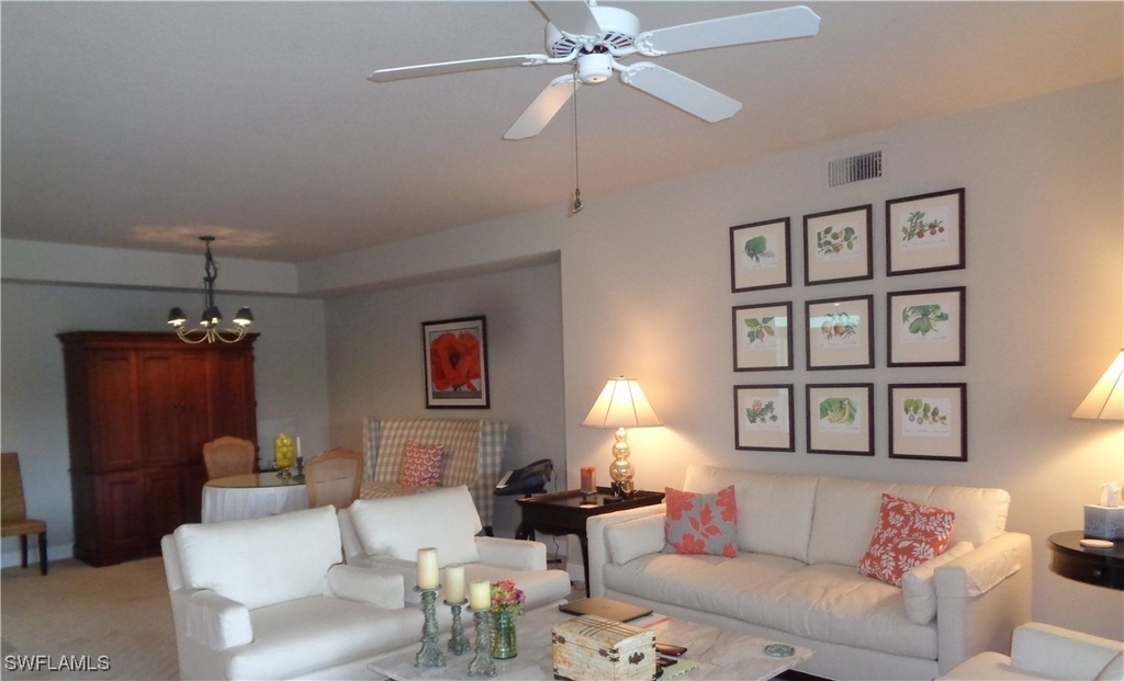 610 Laguna Royale Boulevard - Photo 36