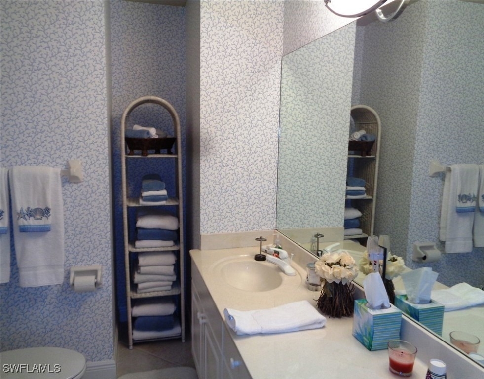 610 Laguna Royale Boulevard - Photo 18