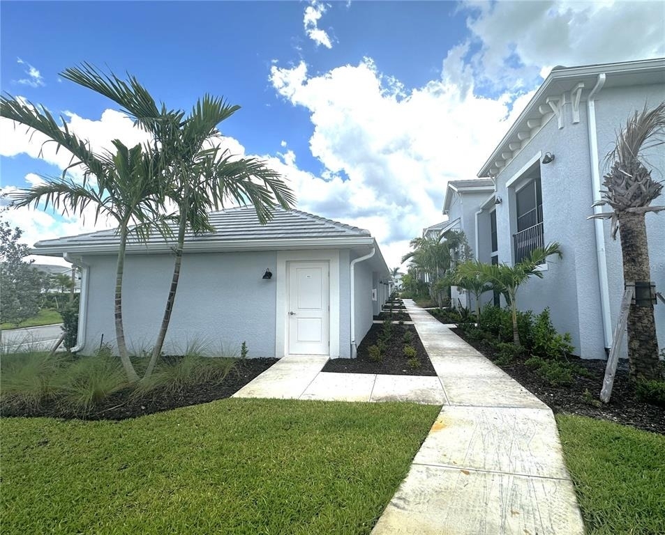 14231 Heritage Landing Boulevard - Photo 25