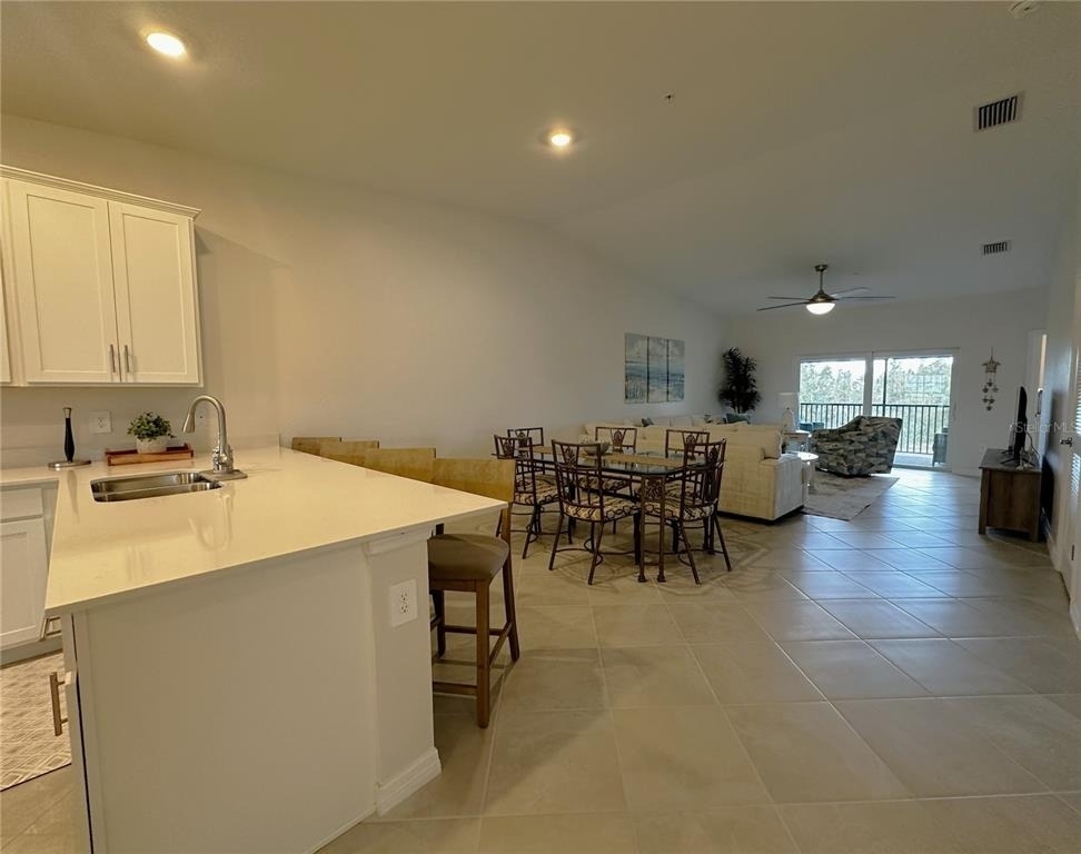 14231 Heritage Landing Boulevard - Photo 6