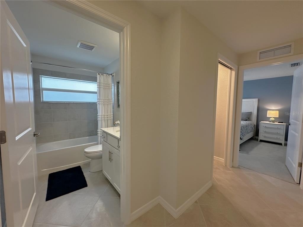 14231 Heritage Landing Boulevard - Photo 17