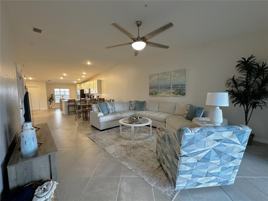 14231 Heritage Landing Boulevard - Photo 9
