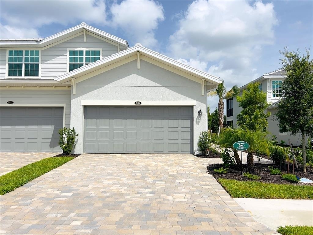 14649 Sycamore Court - Photo 0