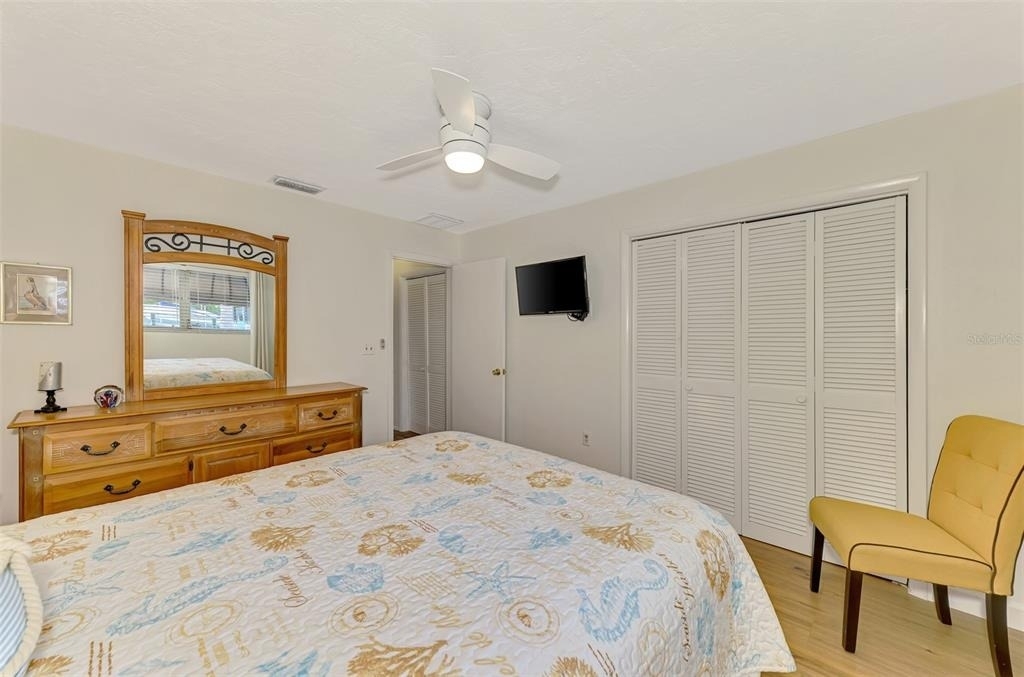 4946 Commonwealth Drive - Photo 41