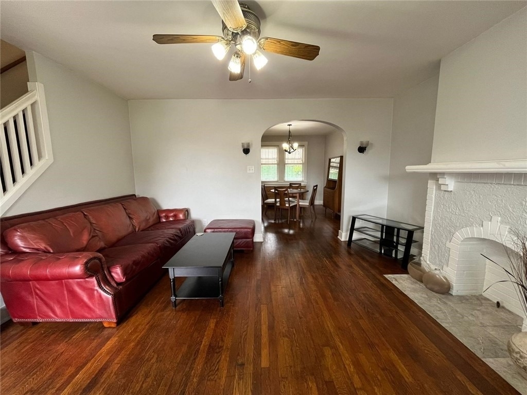 518 Belgreen Pl - Photo 2