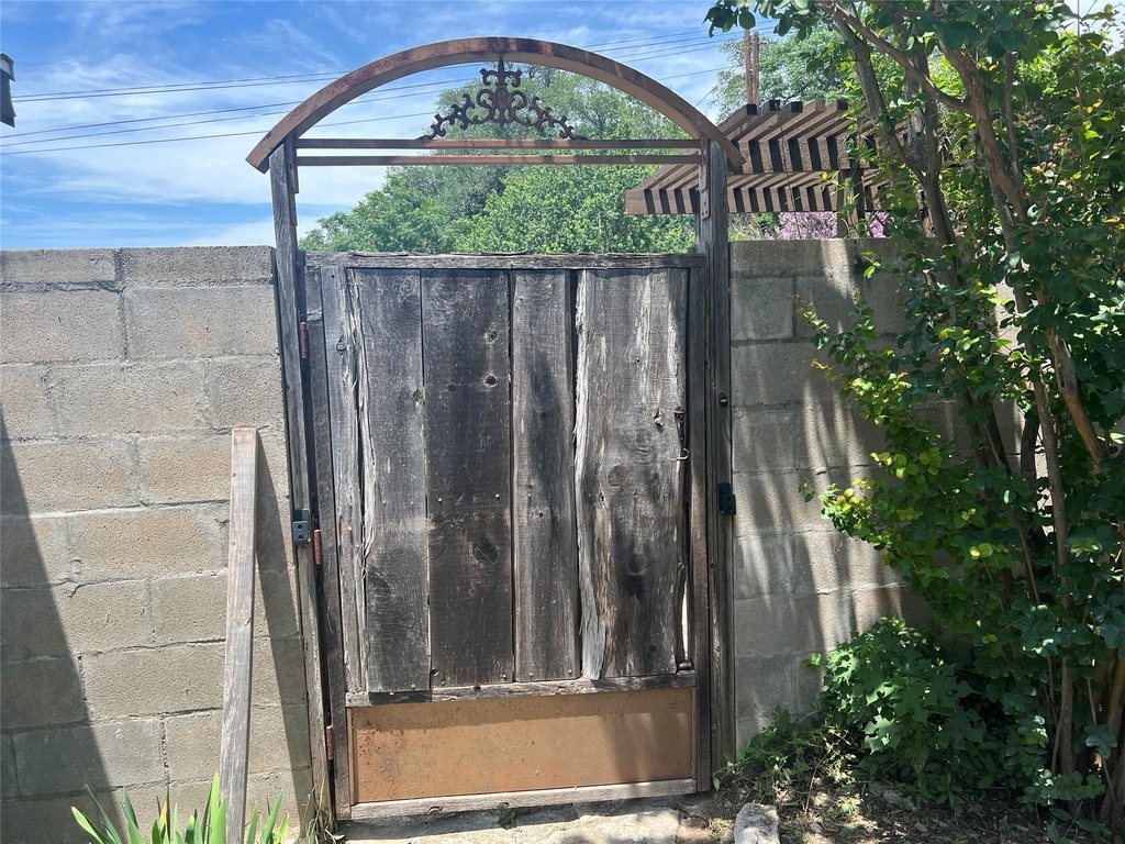 15303 Texas St - Photo 16