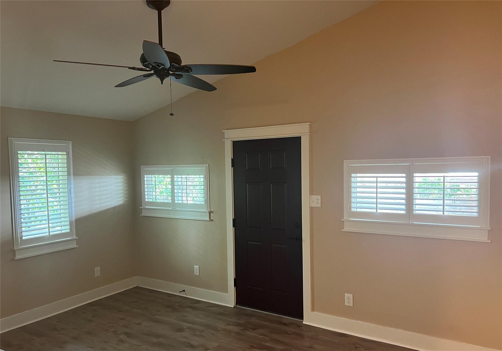 15303 Texas St - Photo 10
