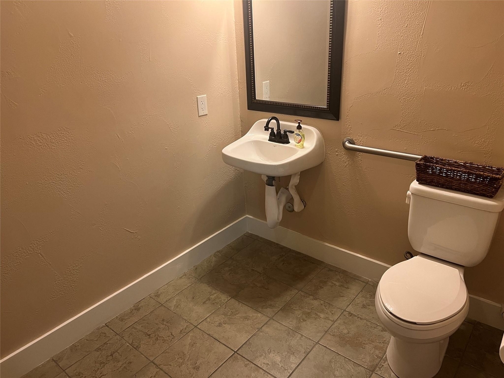 15303 Texas St - Photo 9