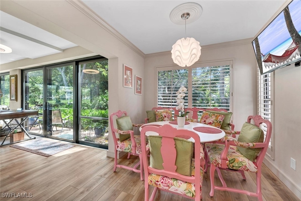 5950 Pelican Bay Boulevard - Photo 6
