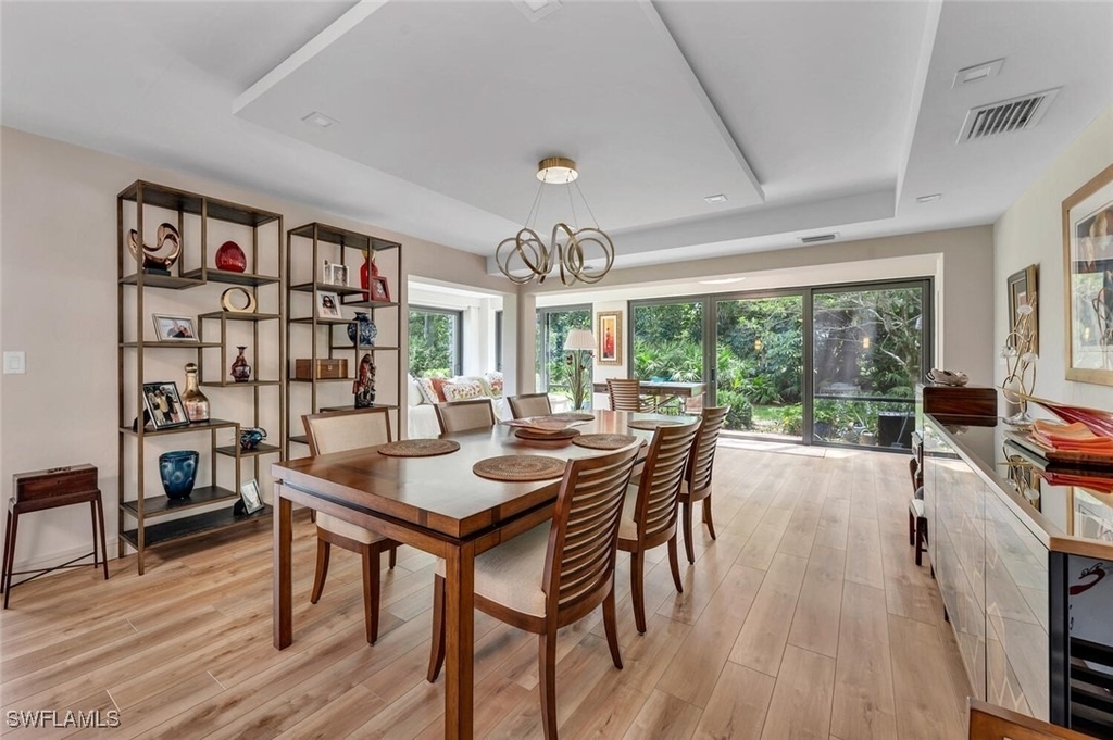 5950 Pelican Bay Boulevard - Photo 4