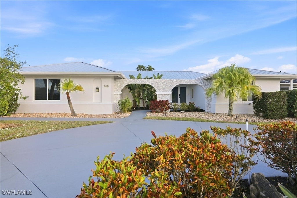 339 Landmark Street - Photo 0