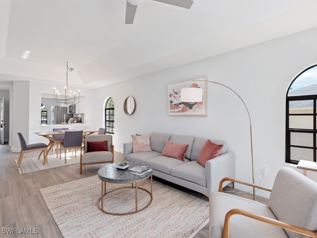 709 Augusta Boulevard - Photo 3