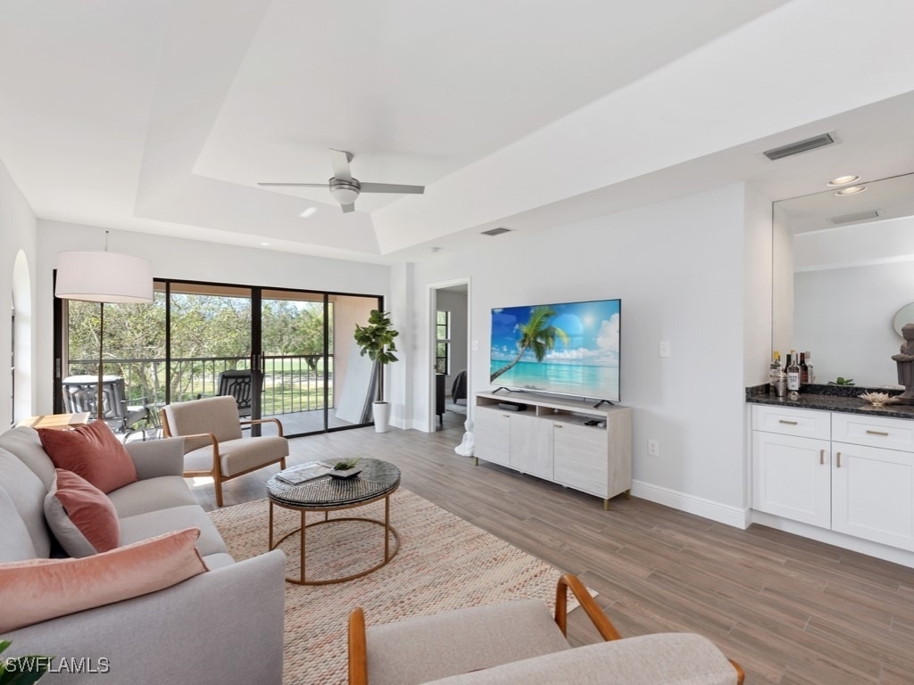 709 Augusta Boulevard - Photo 1