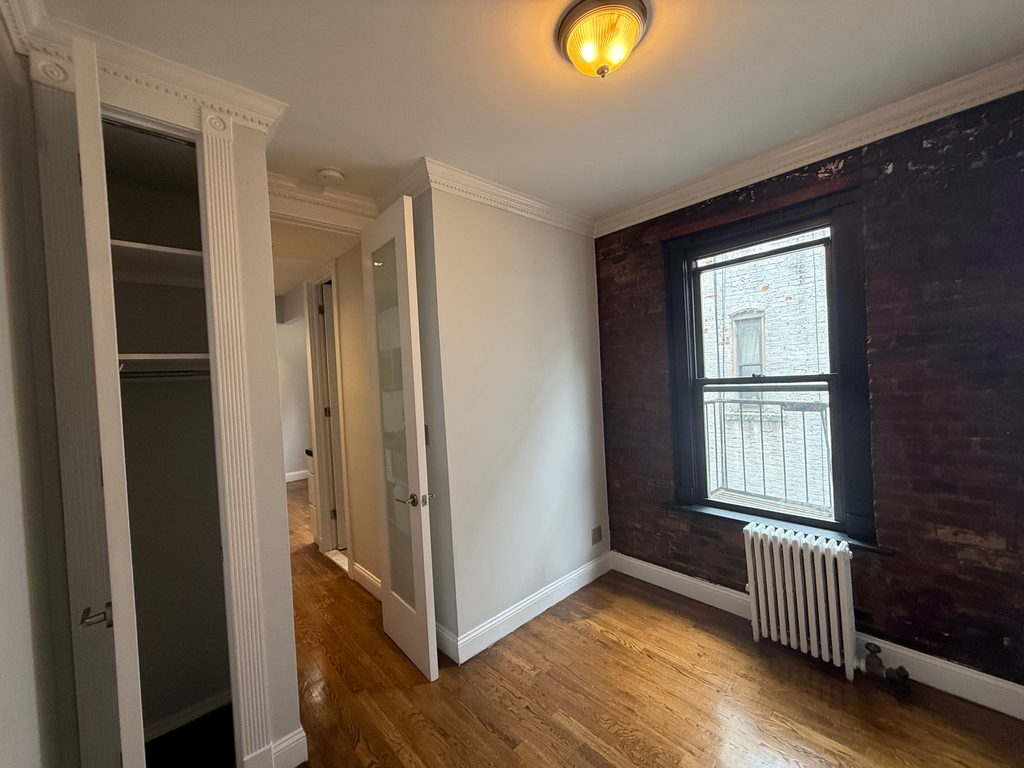 410 East 13th Street - Photo 12