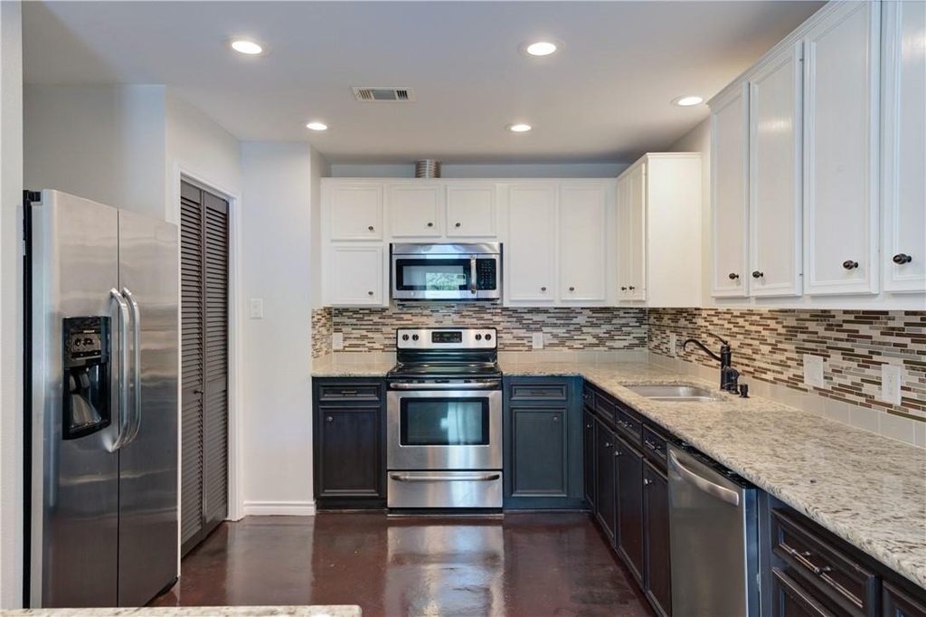 5608 Oak Blvd - Photo 7