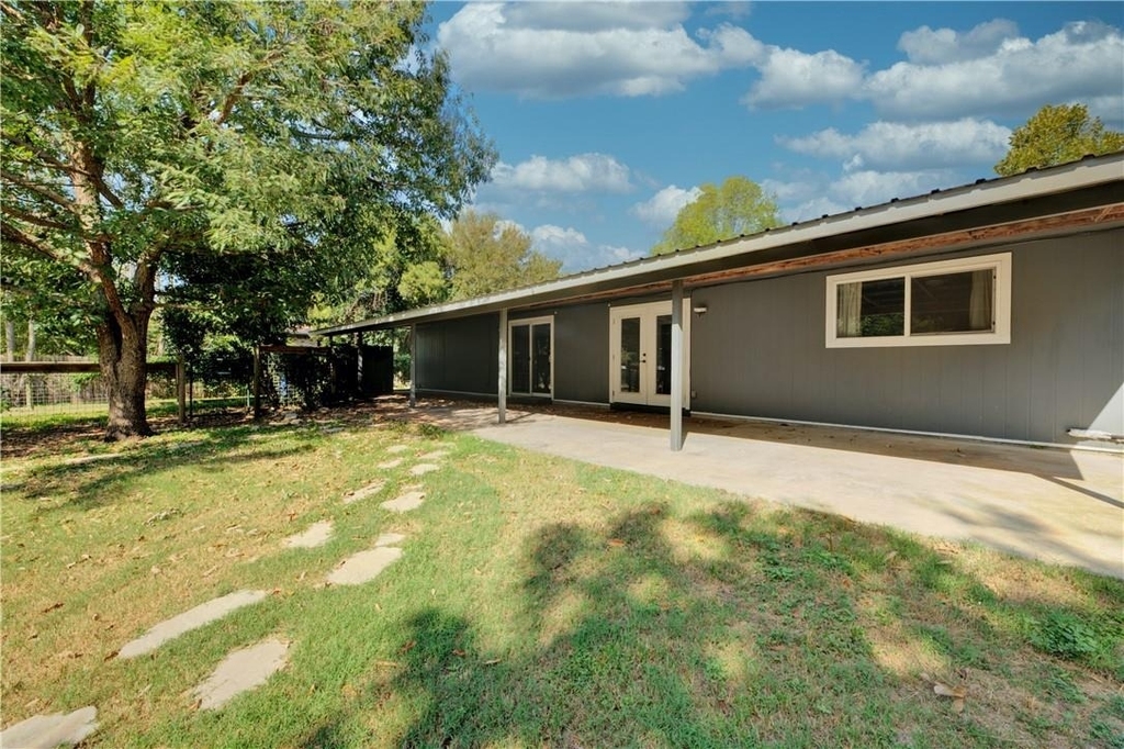 5608 Oak Blvd - Photo 16