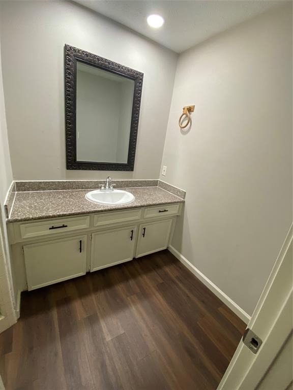 2819 Colony Drive - Photo 9