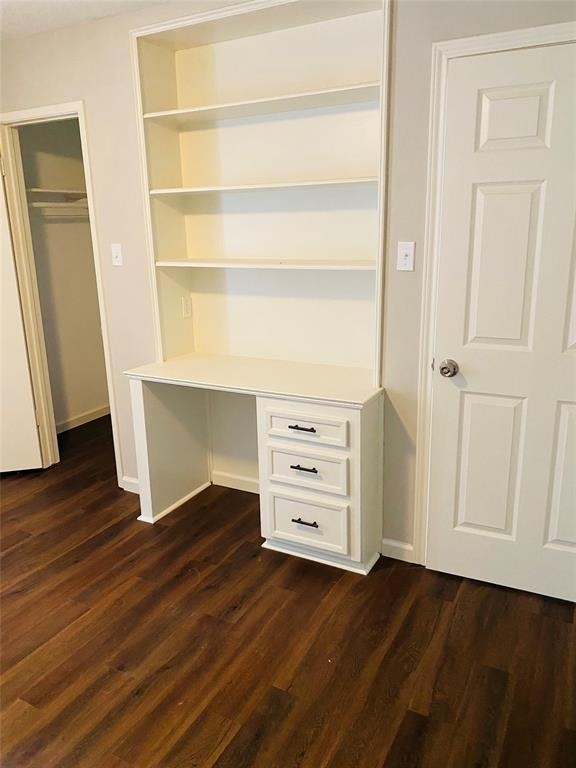 2819 Colony Drive - Photo 10
